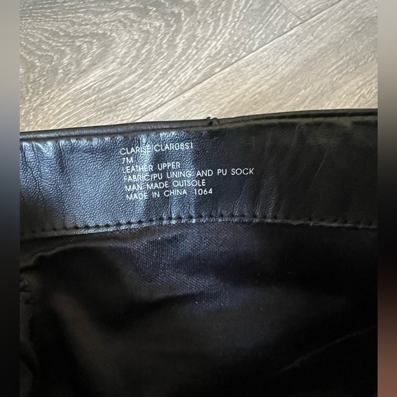 Steve Madden Clarise Black Leather Pointed Toe Chunky Heel Ankle Booties. Size 7 - Picture 6 of 8